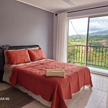 Hostel Victoria House San Isidro De El General Zewnętrze zdjęcie